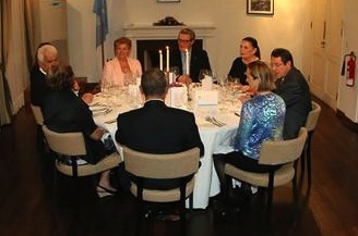 Eroglu - Anastasiades aras¦-nda d+-zenlenen yemek