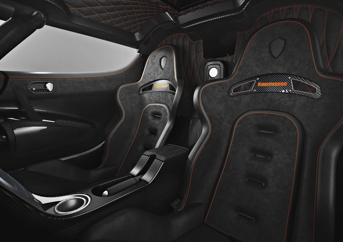 koenigsegg_one1_interior__14