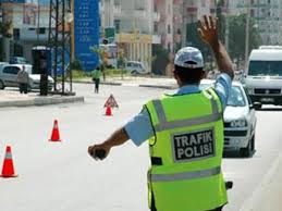 Trafik polisinden ve radardan kaçma taktikleri