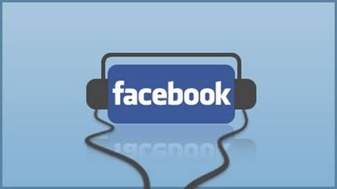 Facebook mahremiyete indi ,sizi dinliyor!