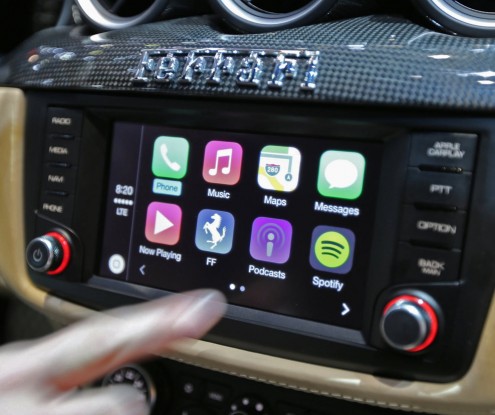 Carplay uygulaması ile aracınız daha renkli