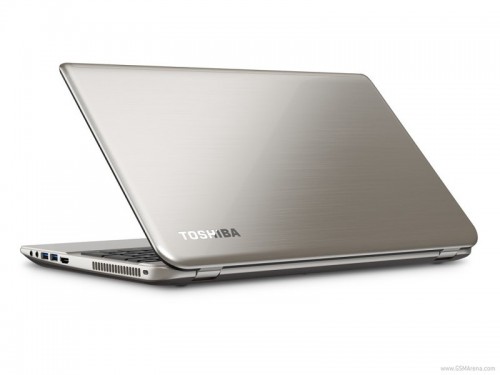 Toshiba Satellite P55t şık dış görünümü ile dikkatleri üzerine topluyor.